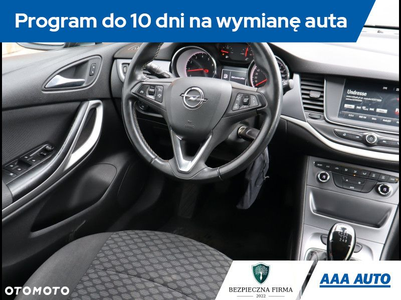 Opel Astra - 8