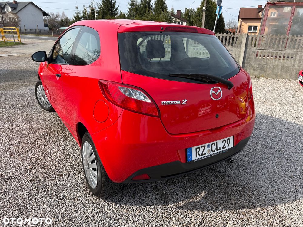 Mazda 2 - 15