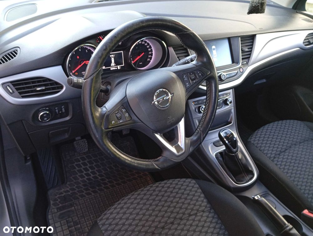 Opel Astra - 6
