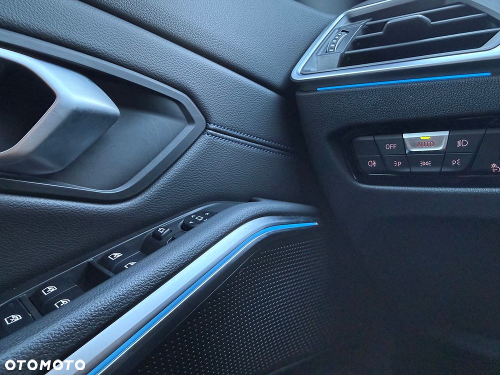 BMW Seria 3 320d xDrive M Sport sport - 26