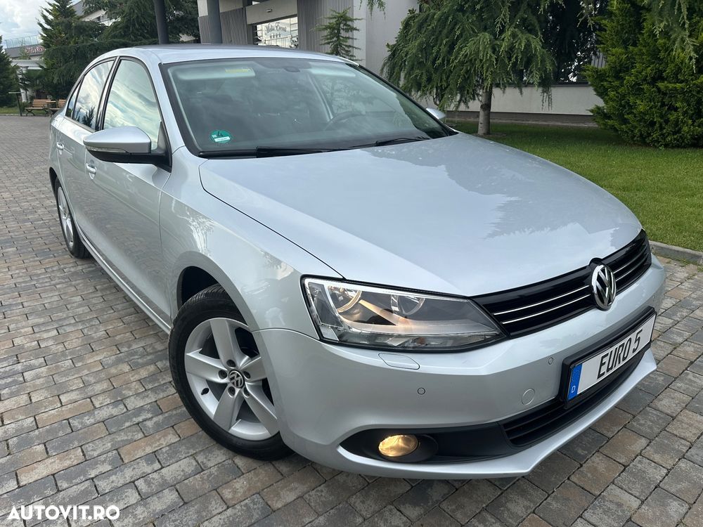 Volkswagen Jetta 1.2 TSI BlueMotion Technology - 2