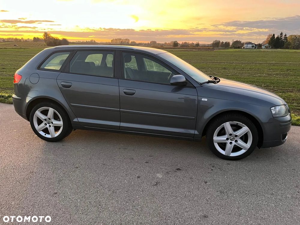 Audi A3 Sportback - 12