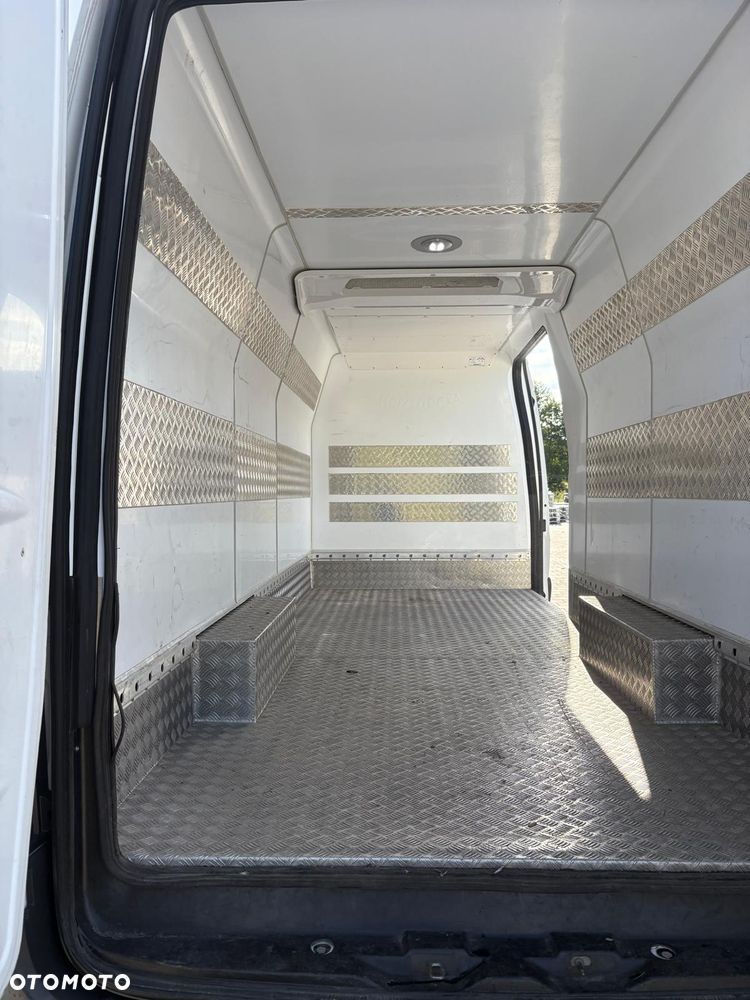 Mercedes-Benz Sprinter 316 - 7