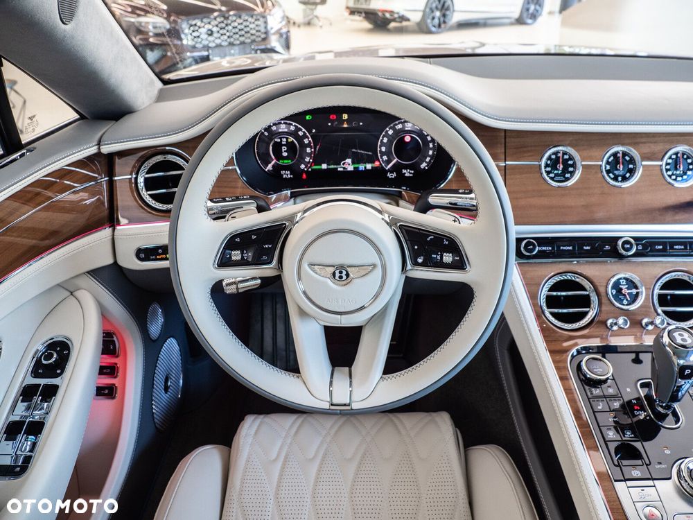 Bentley Continental GT - 9