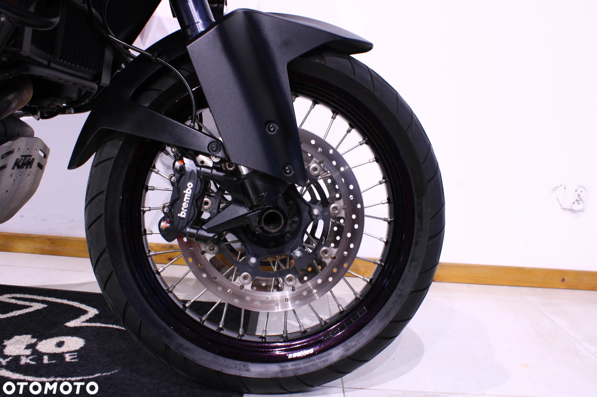 KTM Adventure - 22