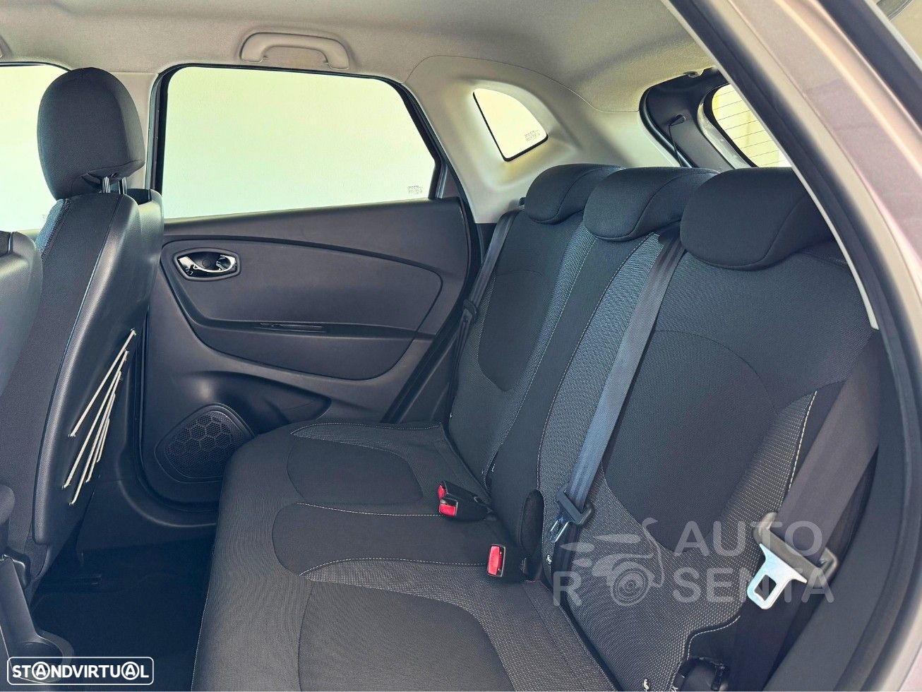 Renault Captur 0.9 TCE Exclusive - 19