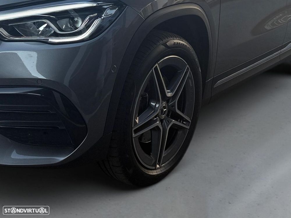 Mercedes-Benz GLA 250 e AMG Line - 2