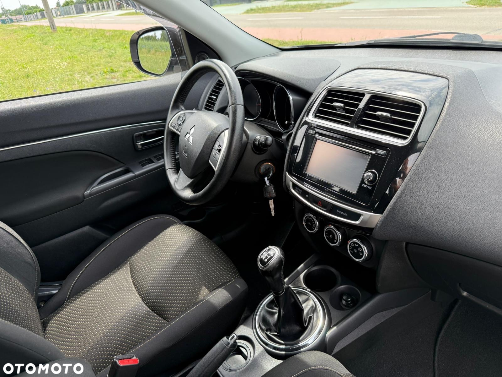 Mitsubishi ASX 1.6 ClearTec 2WD Diamant Edition - 10