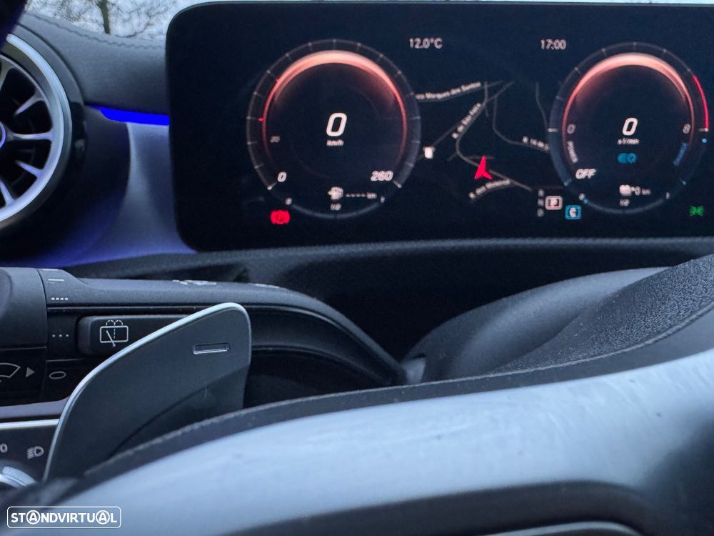 Mercedes-Benz A 250 e AMG Line - 25