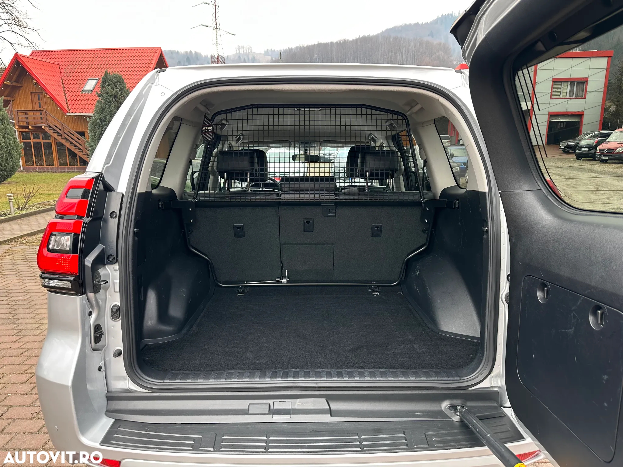 Toyota Land Cruiser 2.8 D-4D Automatik - 11