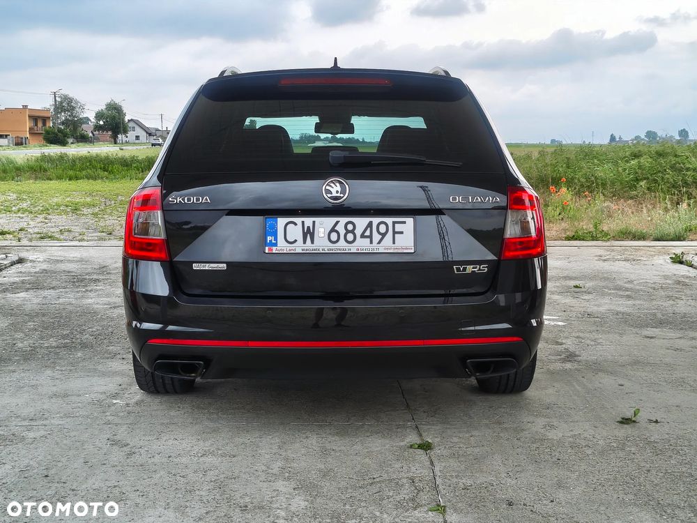 Skoda Octavia 2.0 TSI RS 230 DSG - 10