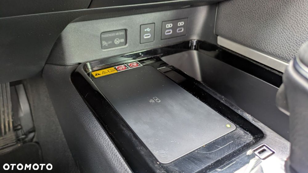 Toyota Camry 2.5 Hybrid Dynamic Force Executive e-CVT - 16