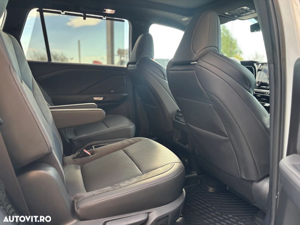 Lexus TX500 H - 15