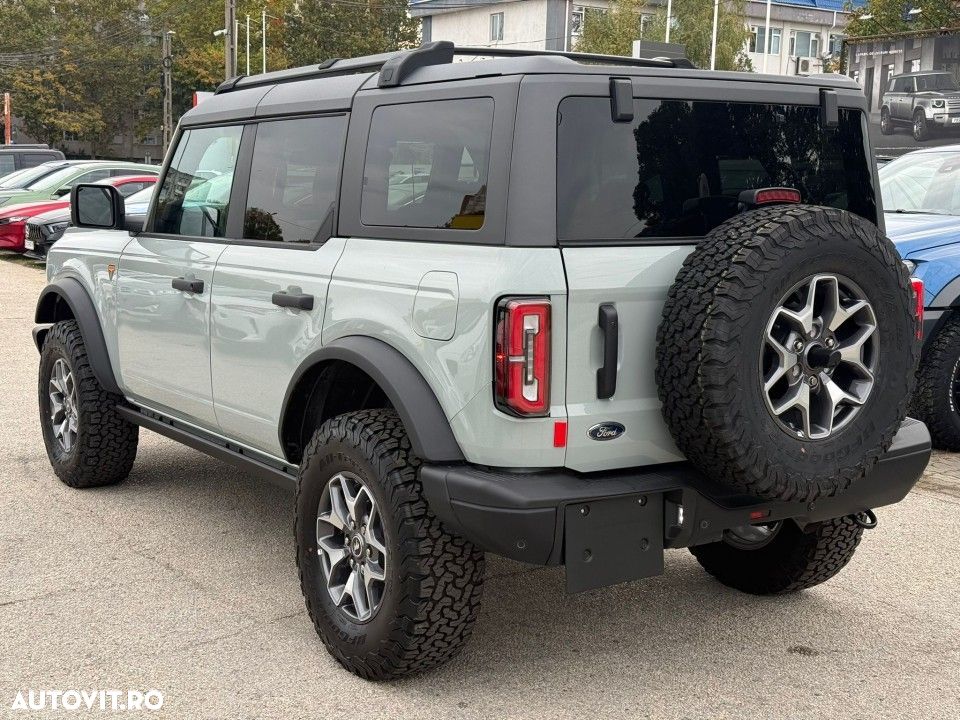 Ford Bronco 2.7L V6 Ecoboost Badlands - 10