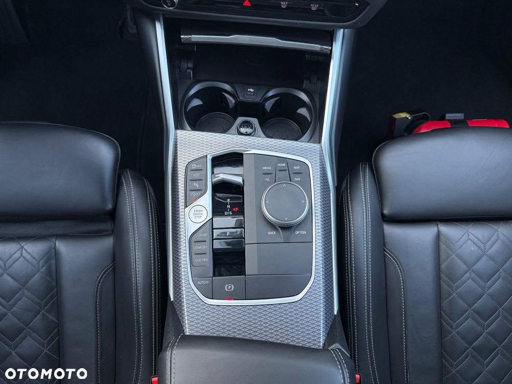 BMW Seria 3 320i xDrive M Sport sport - 20