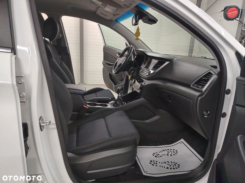 Hyundai Tucson blue 1.6 GDi 2WD Advantage - 28