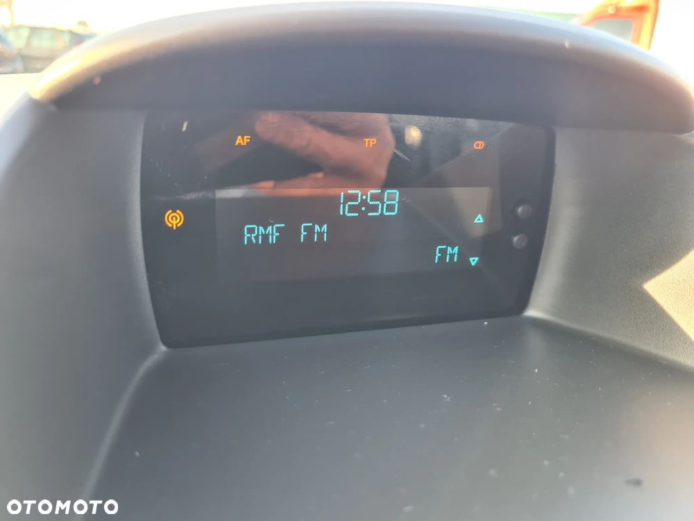 Ford Fiesta 1.25 Celebration - 14