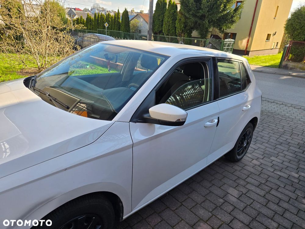 Skoda Fabia 1.0 Active - 12