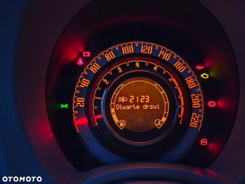 Fiat 500 0.9 TwinAir Plus S&S - 16