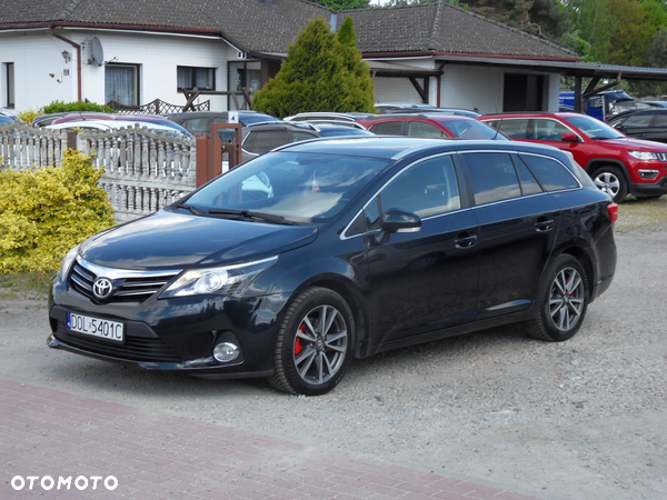 Toyota Avensis Combi 2.0 D-4D Comfort
