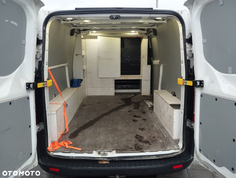 Ford Transit Custom - 5