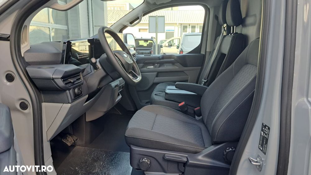 Ford NEW TRANSIT CUSTOM VAN L2H1 T320 LIMITED FWD - 18