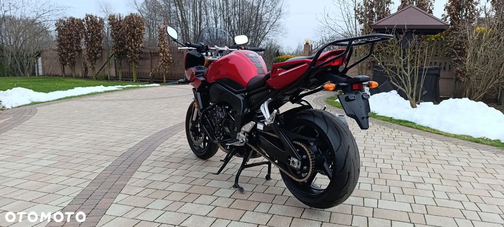 Yamaha FZ - 6