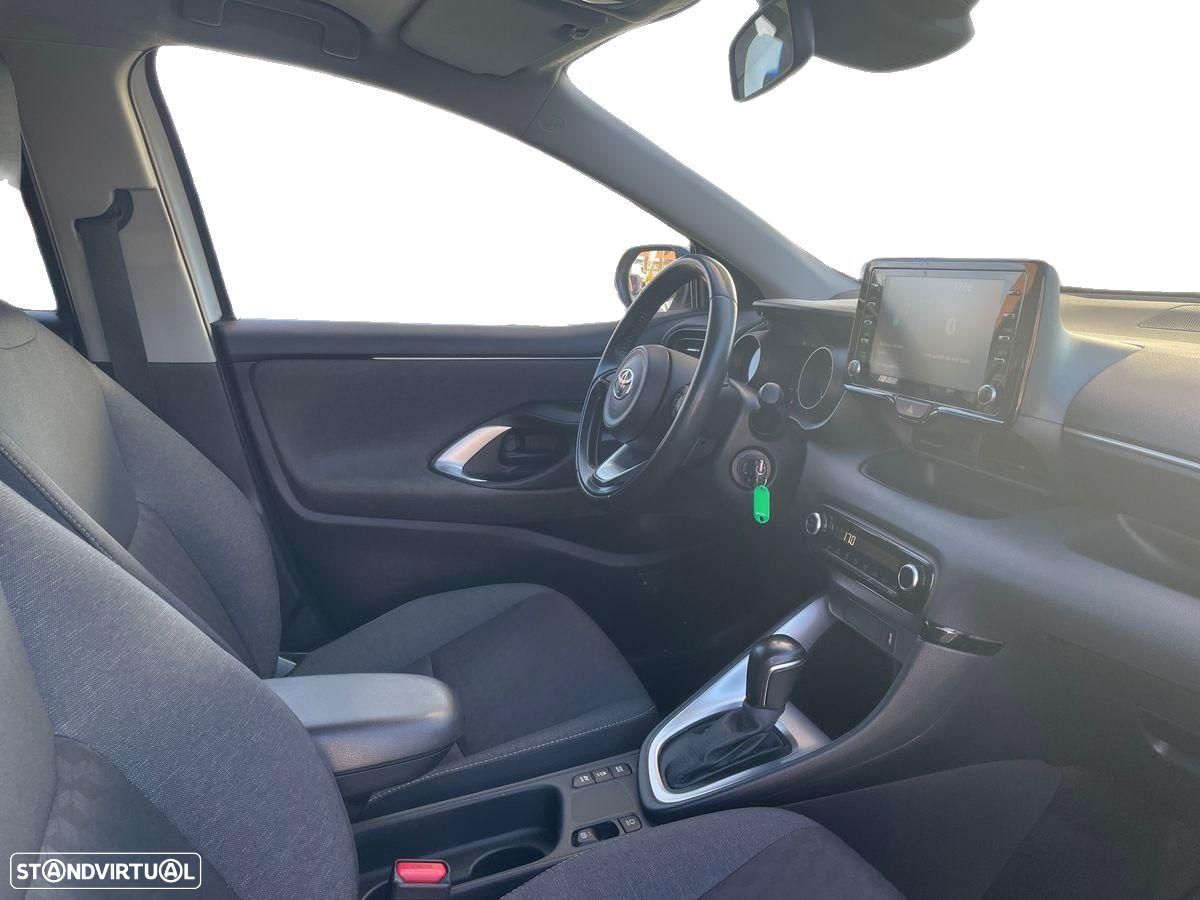 Toyota Yaris 1.5 HDF Exclusive - 6