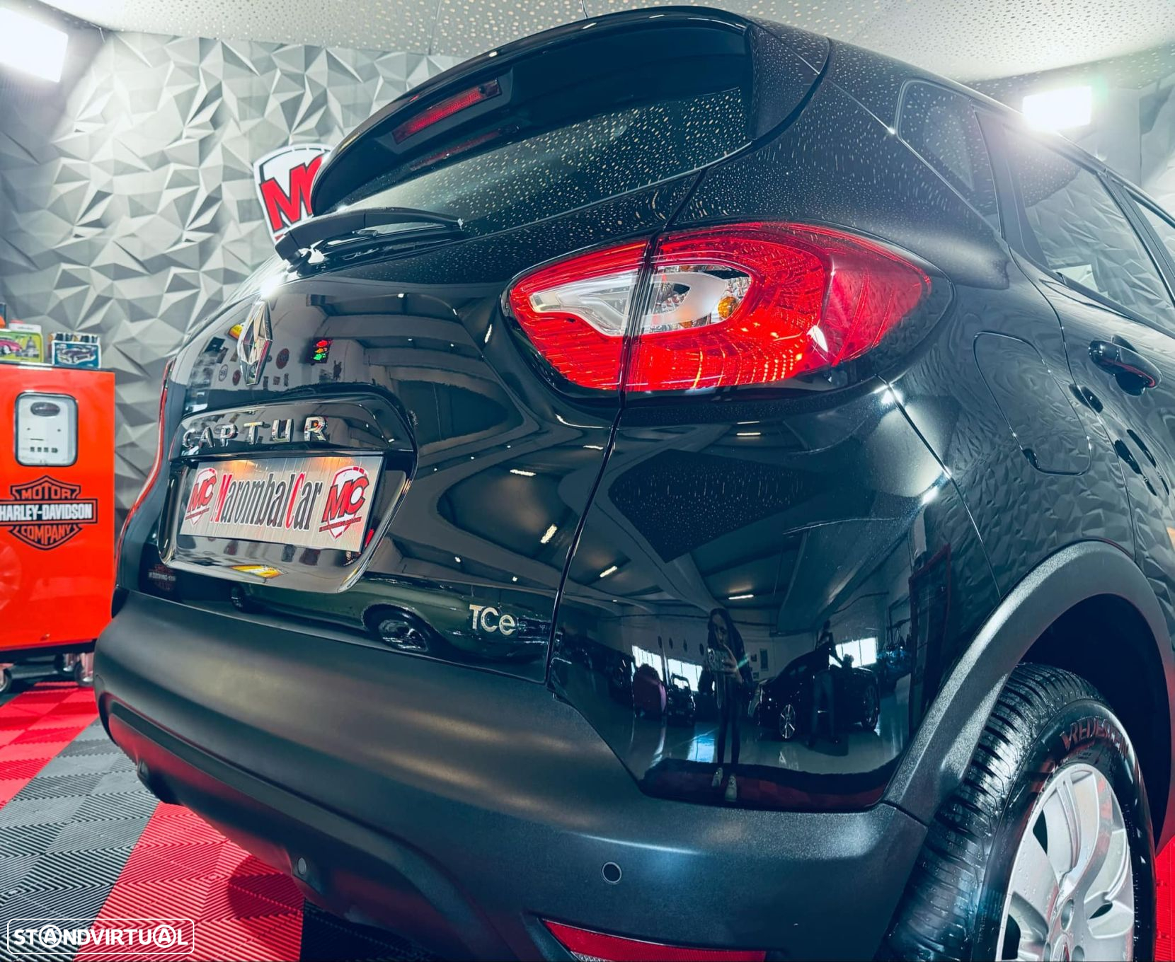 Renault Captur 0.9 TCE Exclusive - 17