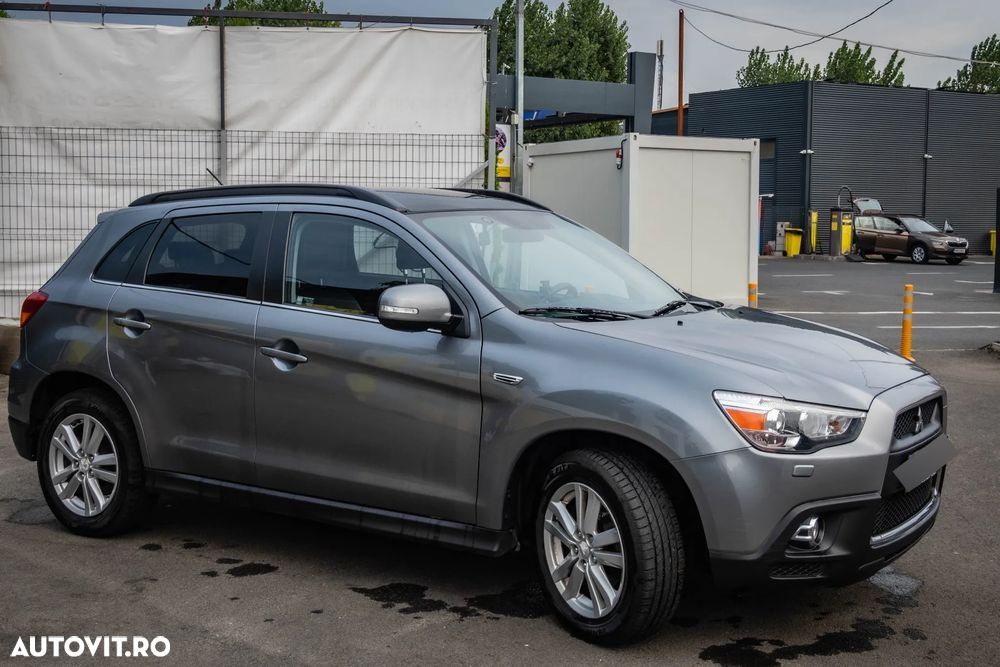 Mitsubishi ASX - 1