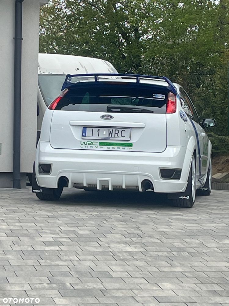 Ford Focus - 8