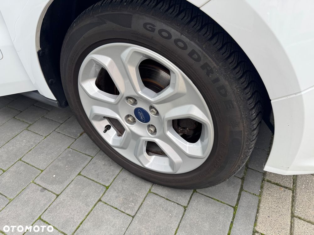 Ford Tourneo Courier 1.5 TDCi Trend - 14