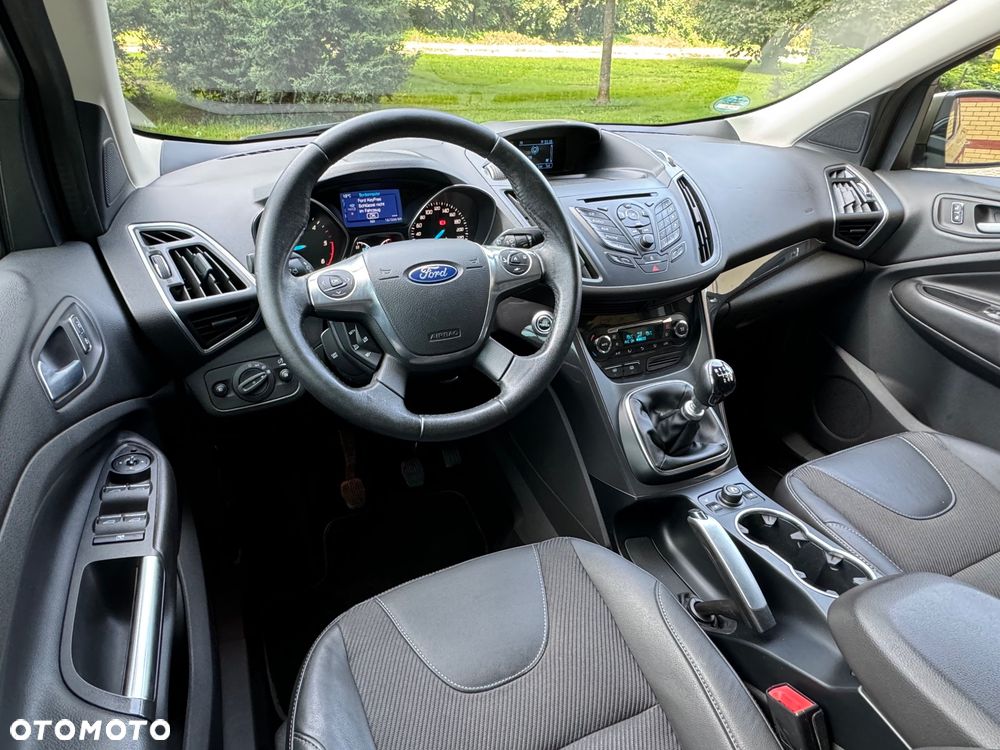 Ford Kuga 2.0 TDCi 4x4 Titanium - 18