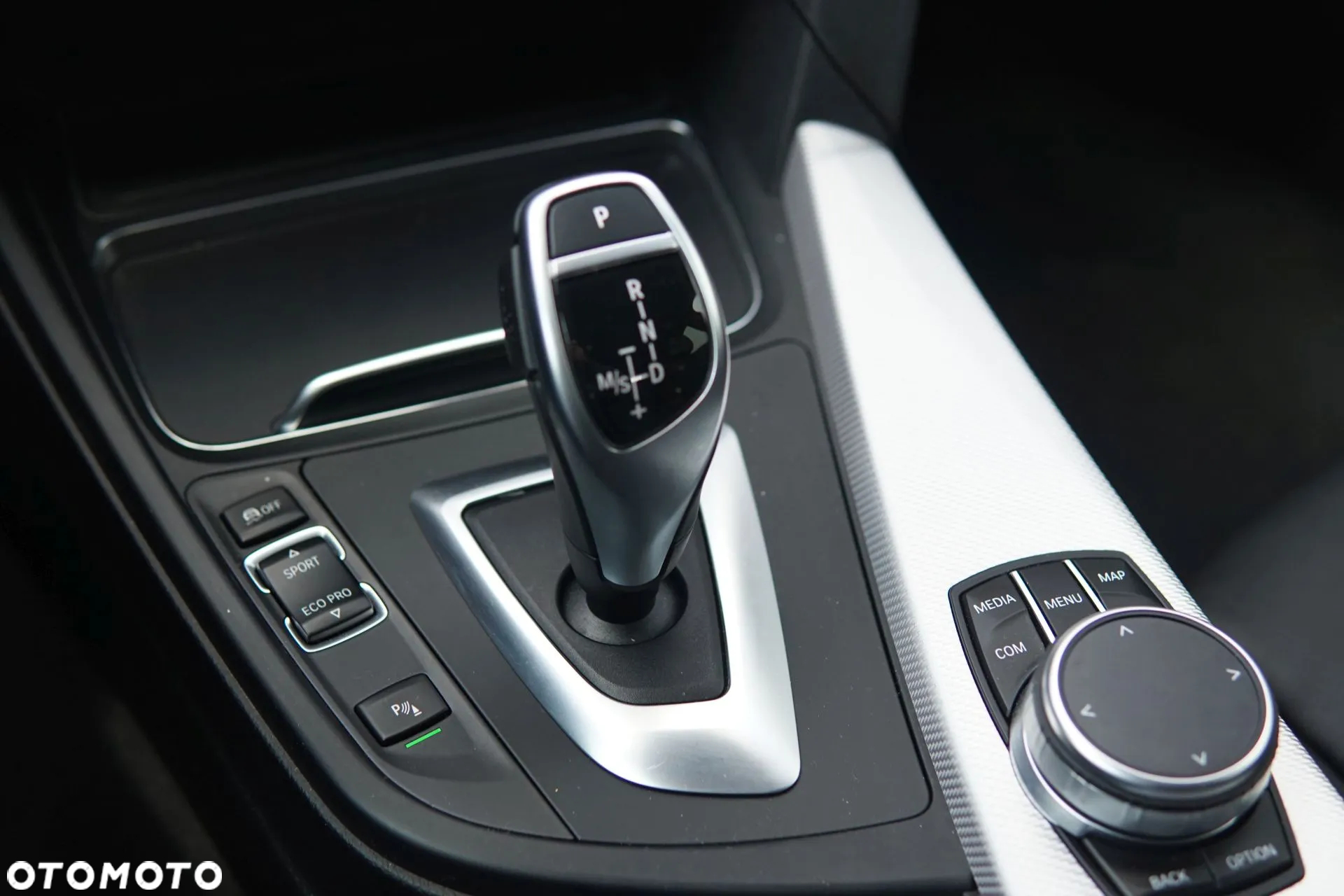 BMW 3GT 320d xDrive M Sport - 8