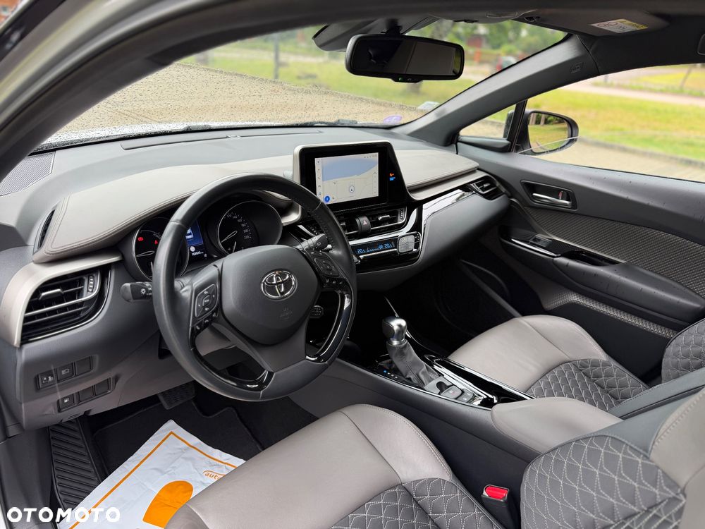 Toyota C-HR 2.0 Hybrid Style - 24