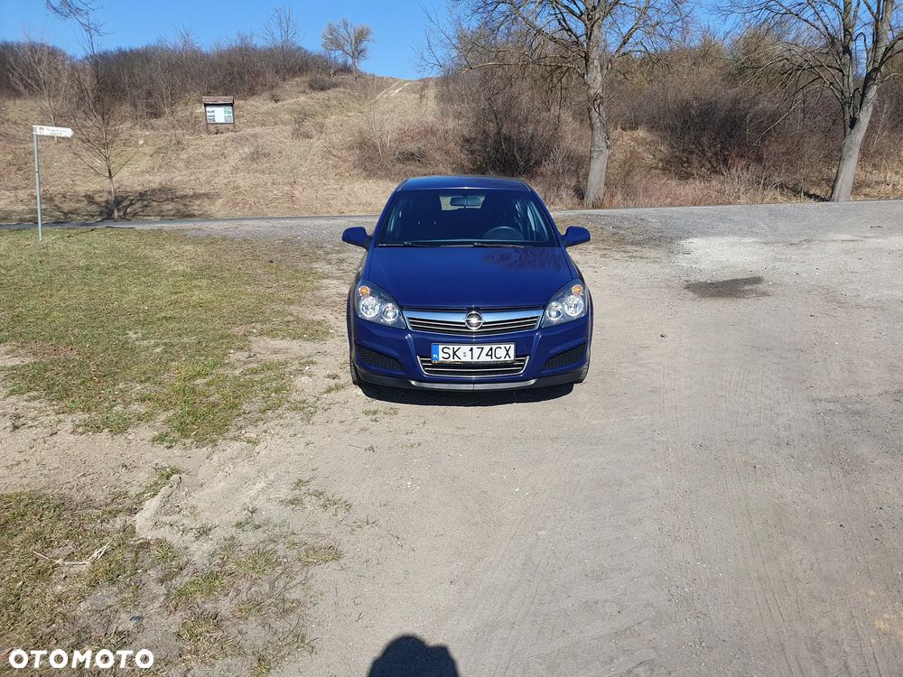 Opel Astra 1.6 Edition - 4