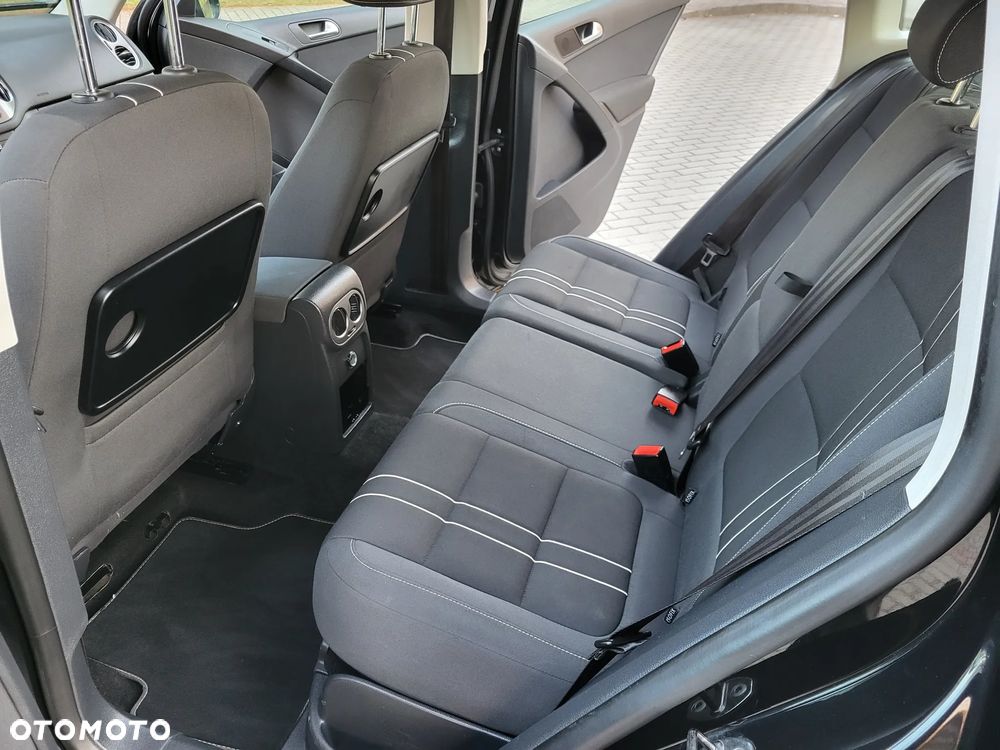 Volkswagen Tiguan - 19
