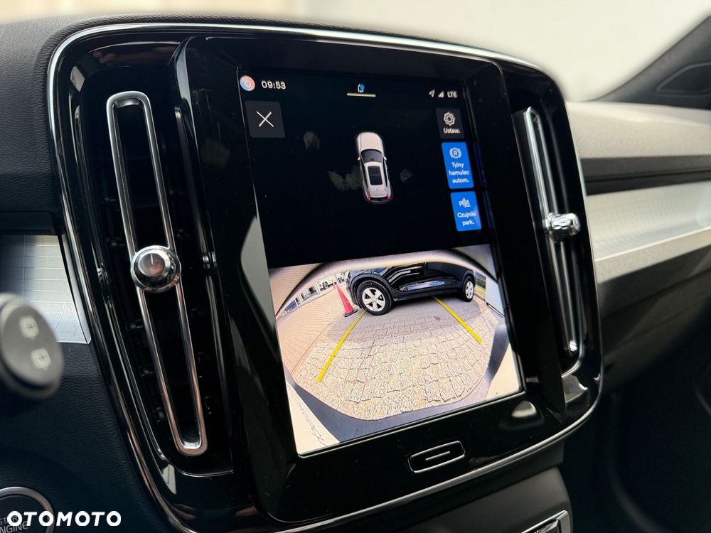 Volvo XC 40 - 21