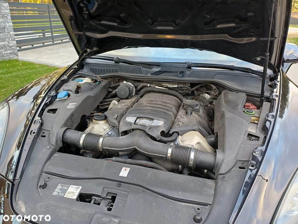 Porsche Cayenne - 15
