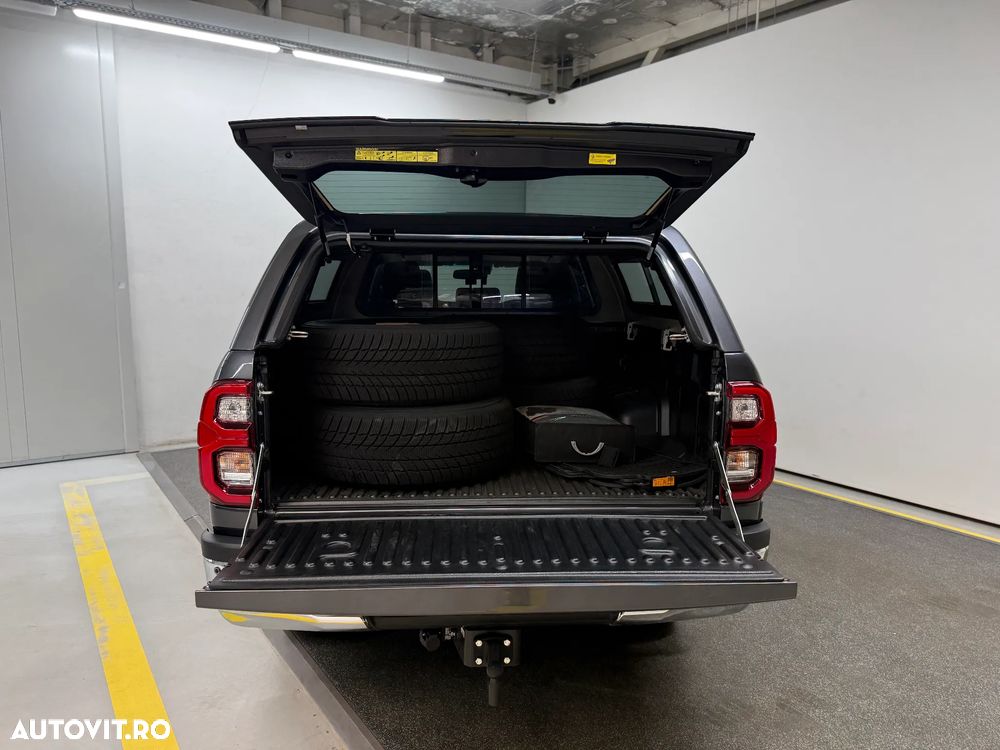Toyota Hilux 2.8D 204CP 4x4 Double Cab AT Executive - 7