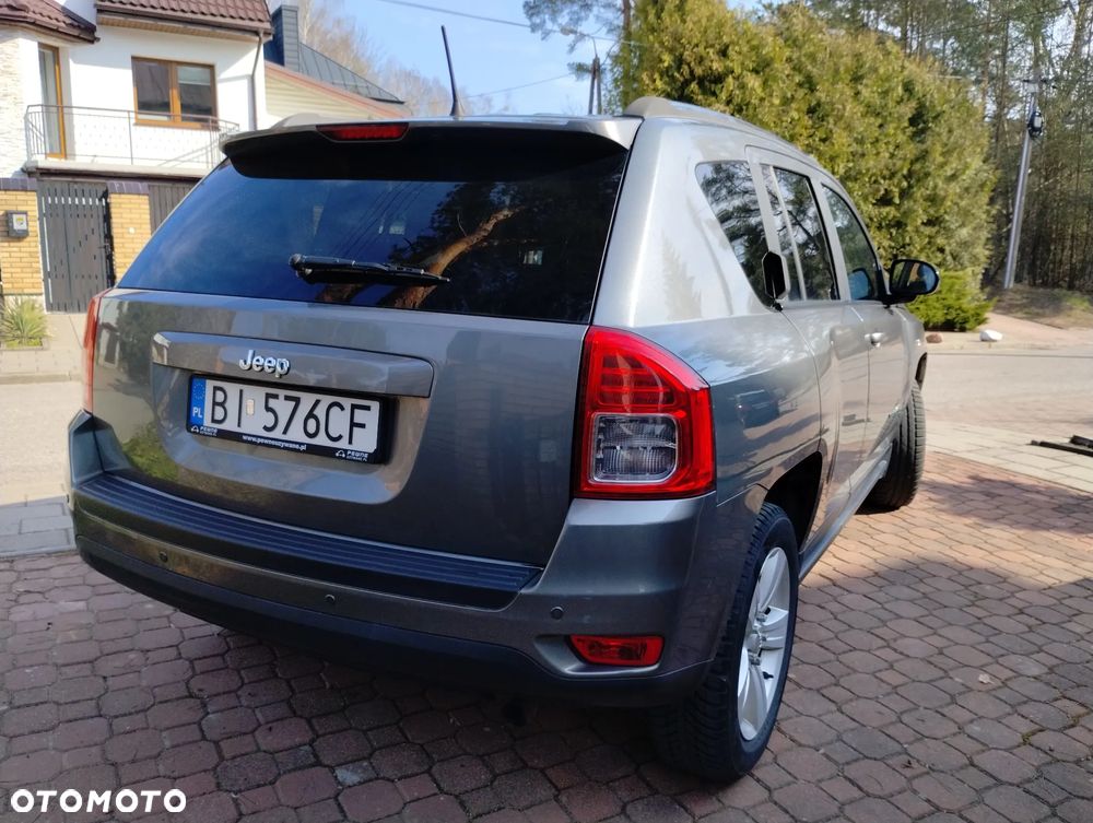 Jeep Compass 2.0 4x2 Sport - 4