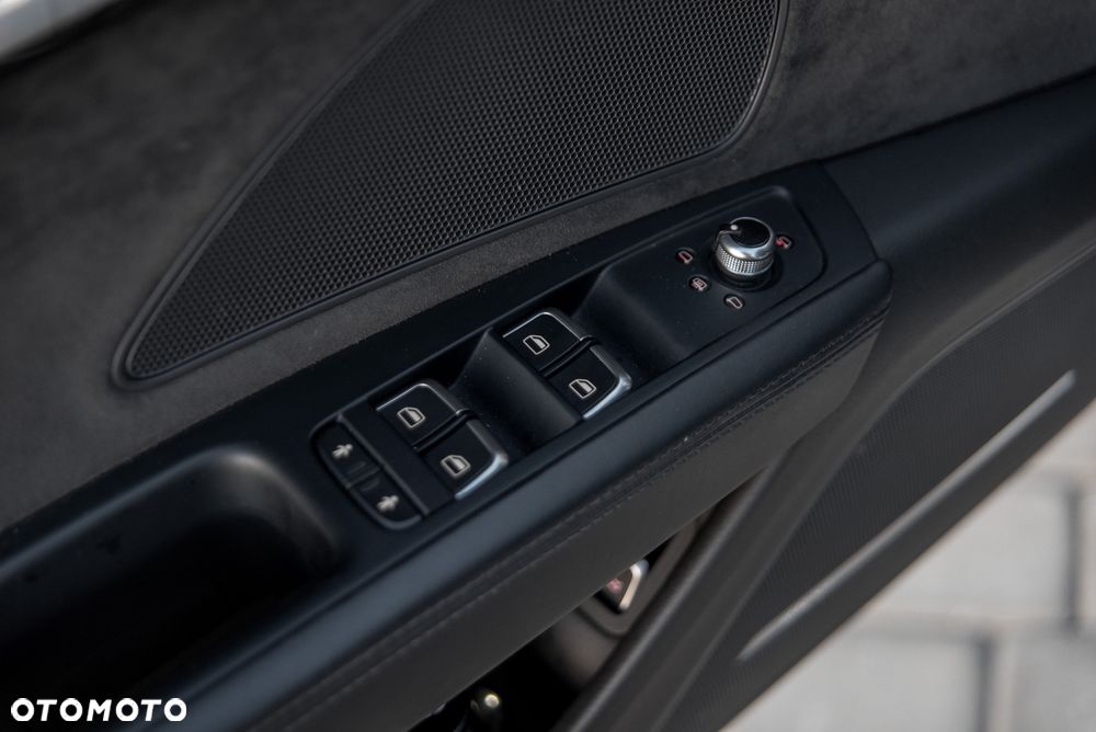 Audi A8 3.0 TFSI L Quattro - 24