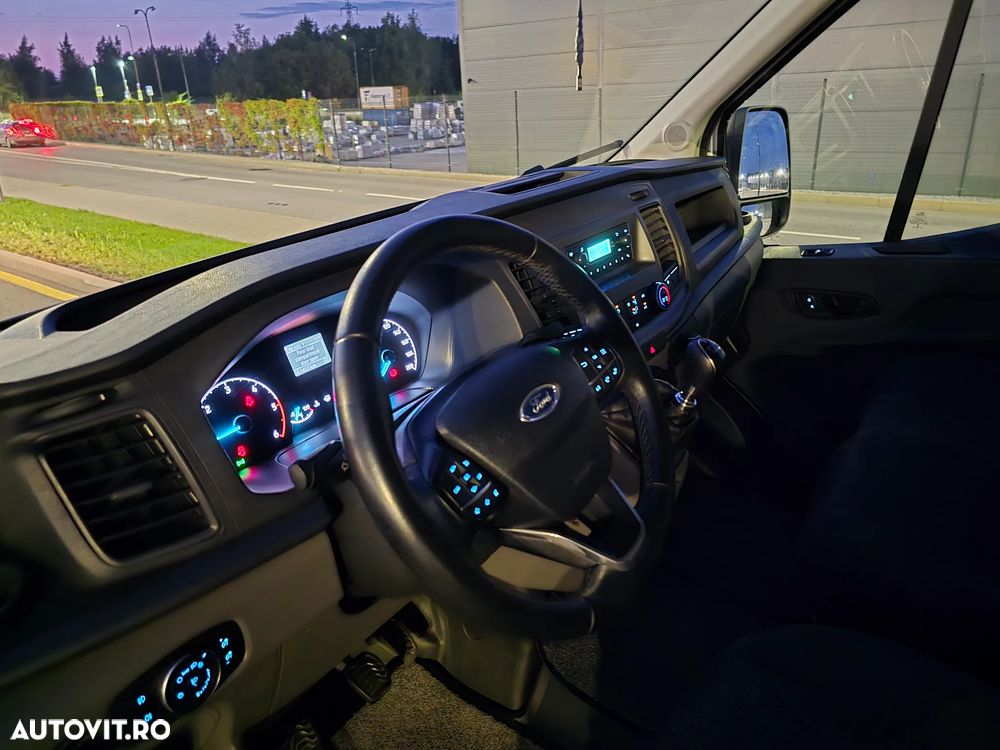 Ford Transit - 17