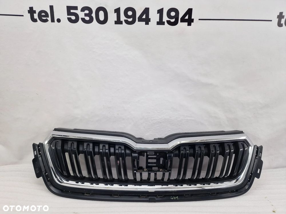 SKODA KAMIQ 19- ATRAPA / GRILL PRZEDNI PRZÓD , NR 658853653 , NR AUKCJI GL641 - 1