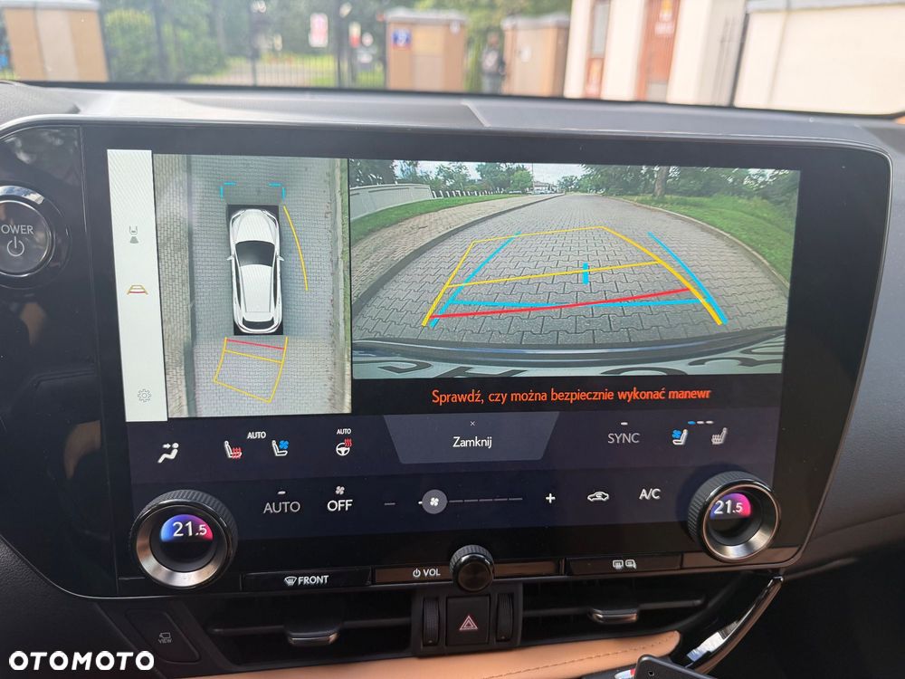 Lexus NX 350h Omotenashi AWD - 22