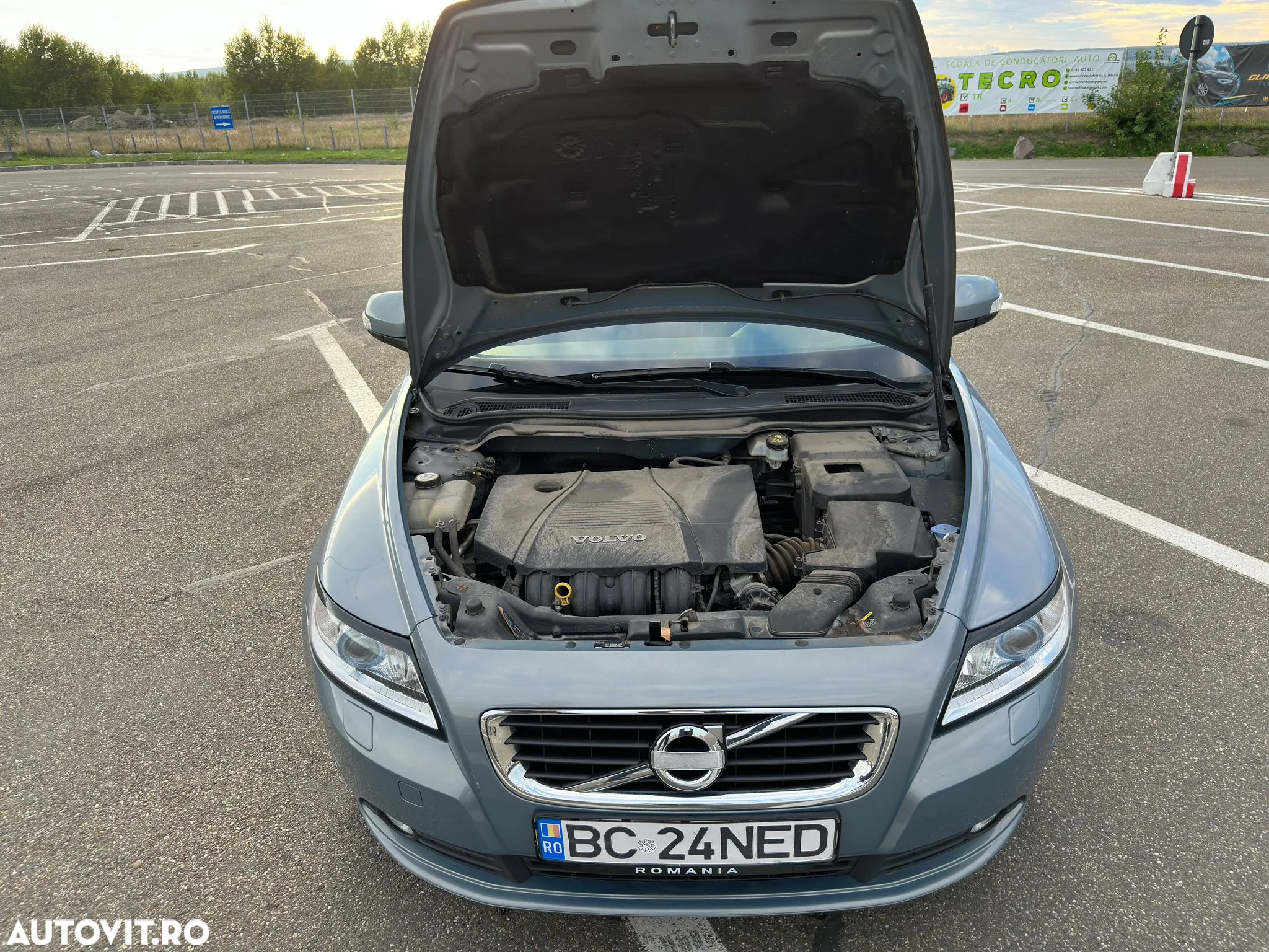 Volvo S40 2.0 - 8