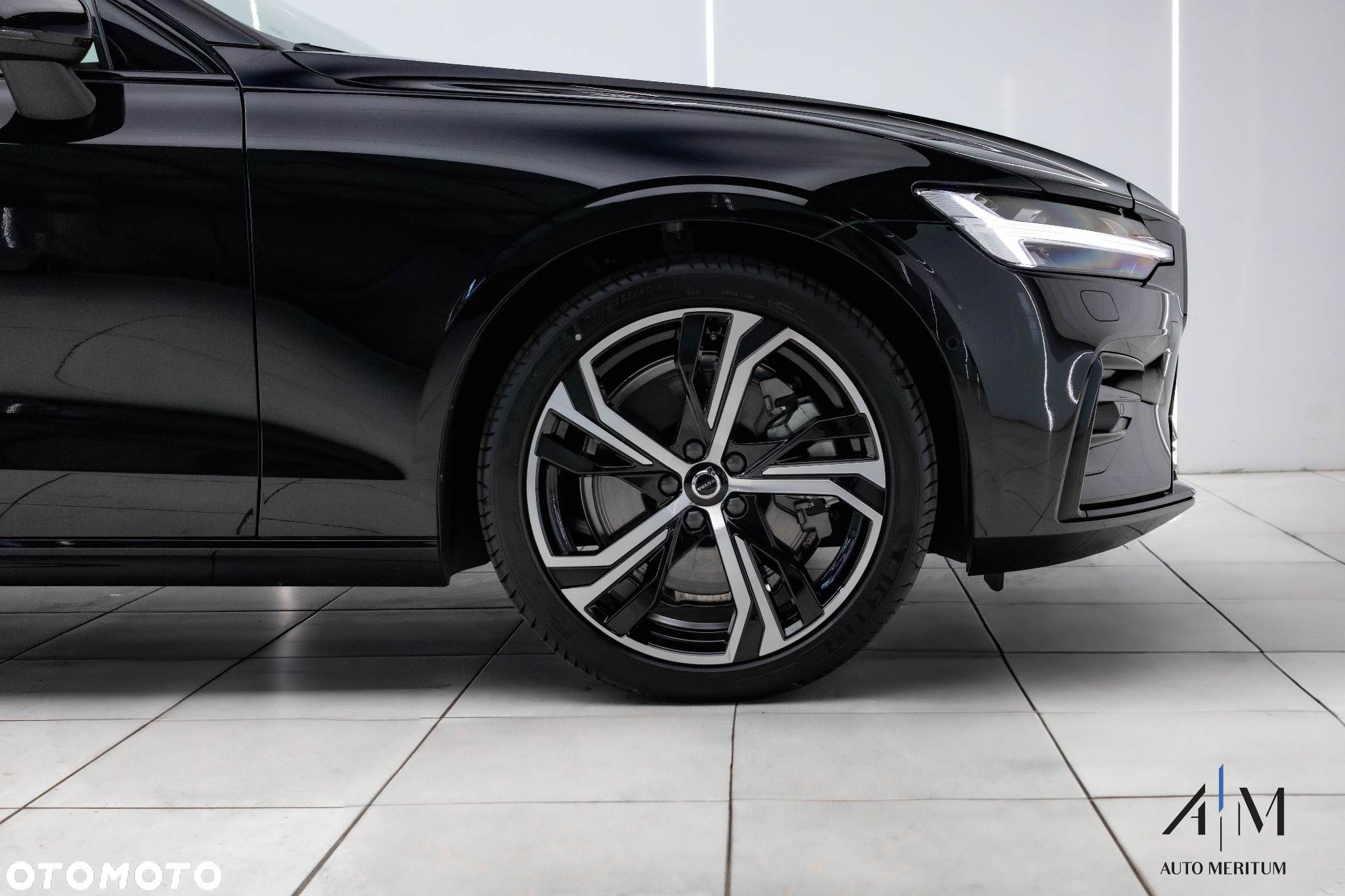 Volvo S60 B5 B AWD Ultimate Dark - 9