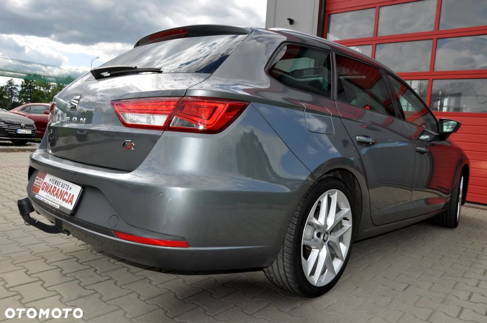 Seat Leon Sportstourer 2.0 TDI DPF DSG FR - 19