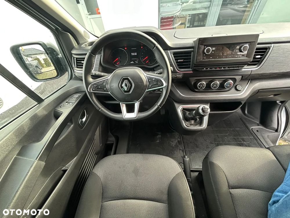 Renault Trafic 2.0 dCi - 5