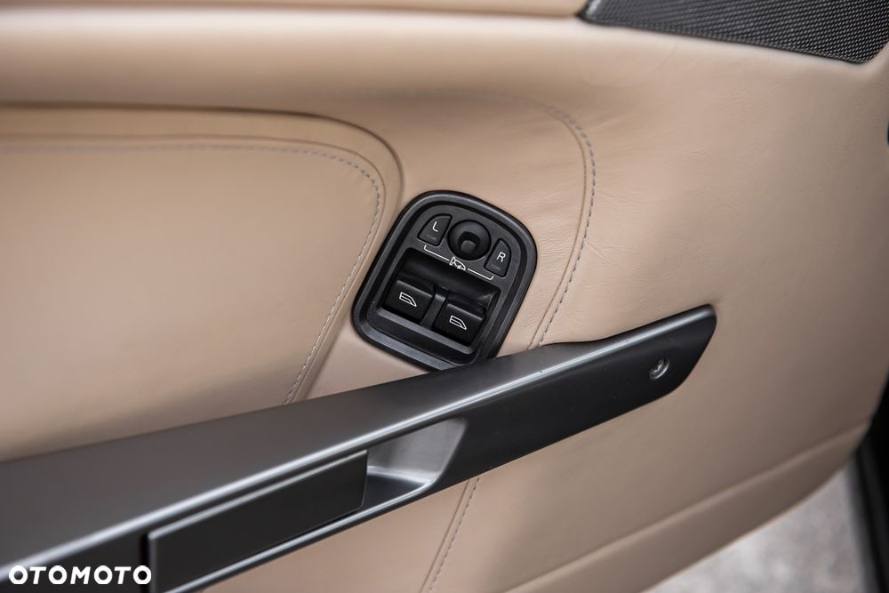 Aston Martin DB9 Touchtronic - 20